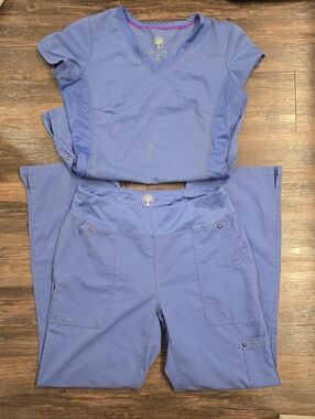 Healing Hands Women's Lavender-Blue Scrub Top and Trousers